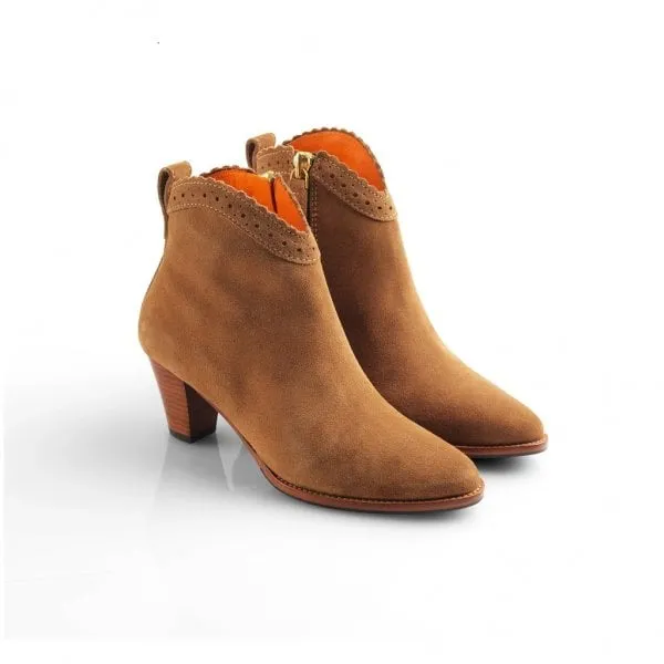 Fairfax & Favor Womens Regina Ankle Boot in Tan Suede