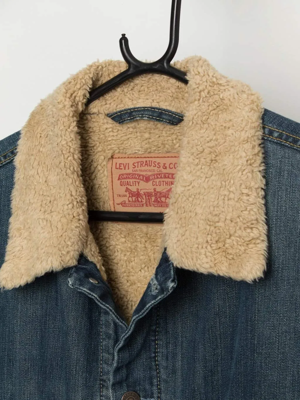 Men’s vintage Levis 71550 sherpa denim jacket – XL