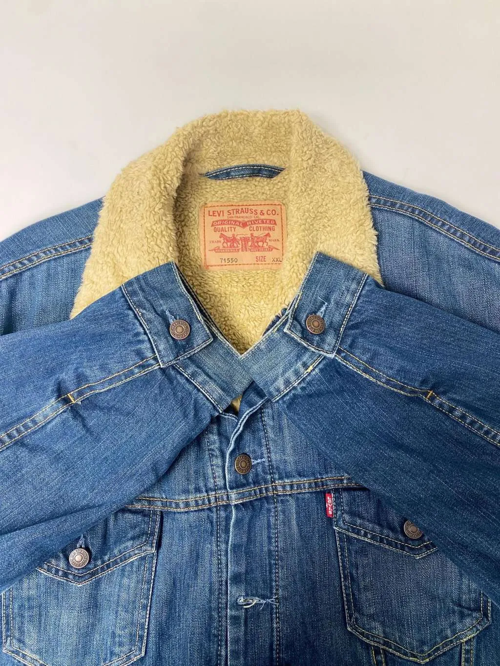 Men’s vintage Levis 71550 sherpa denim jacket – XL