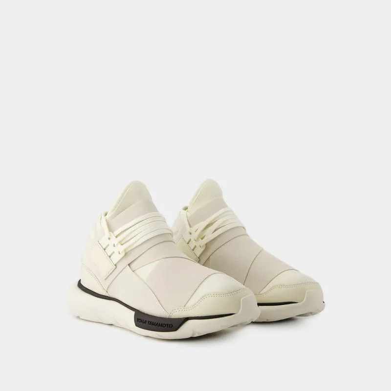 Qasa Sneakers - Y-3 - Leather - Black