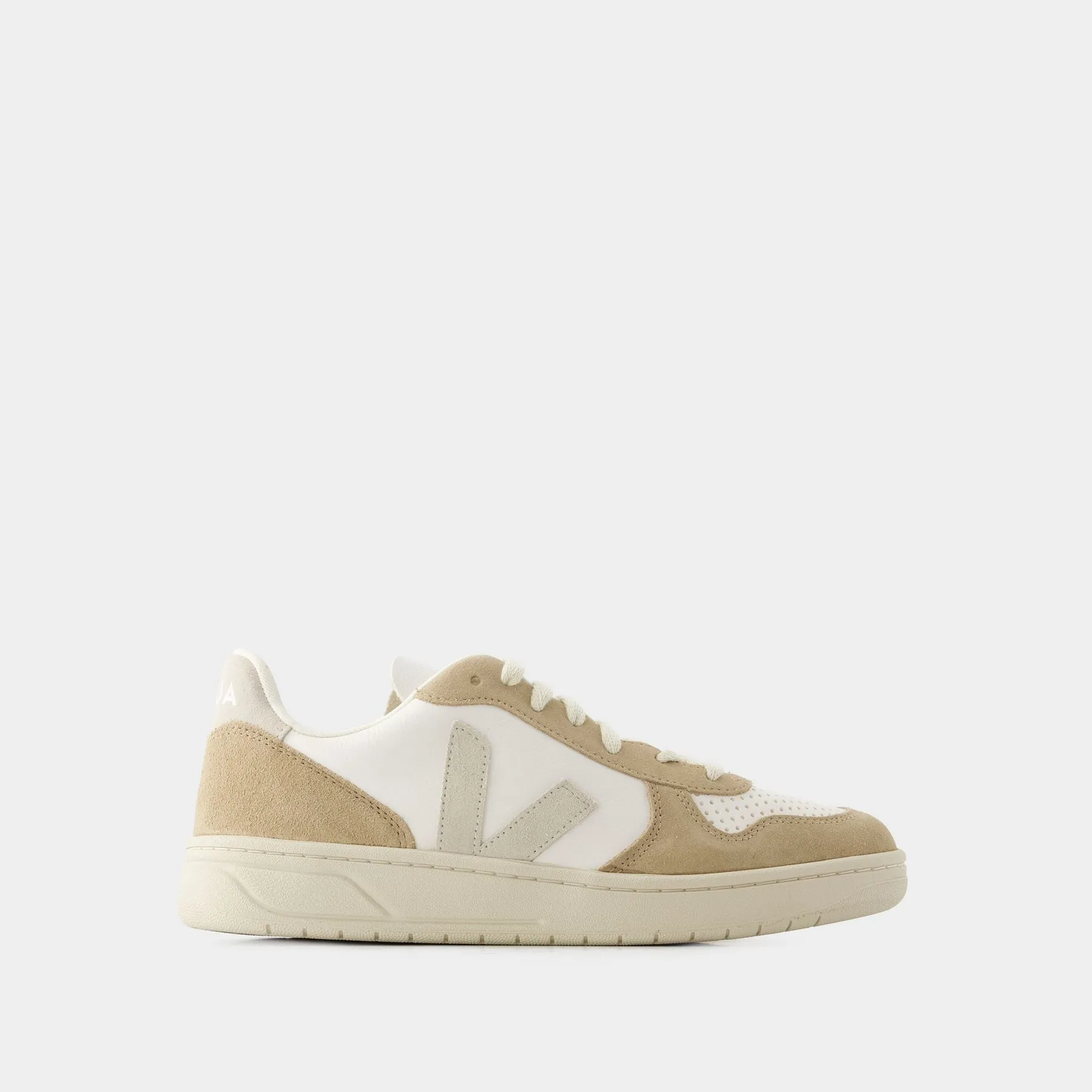 V-10 Sneakers - Veja - Leather - White Sahara